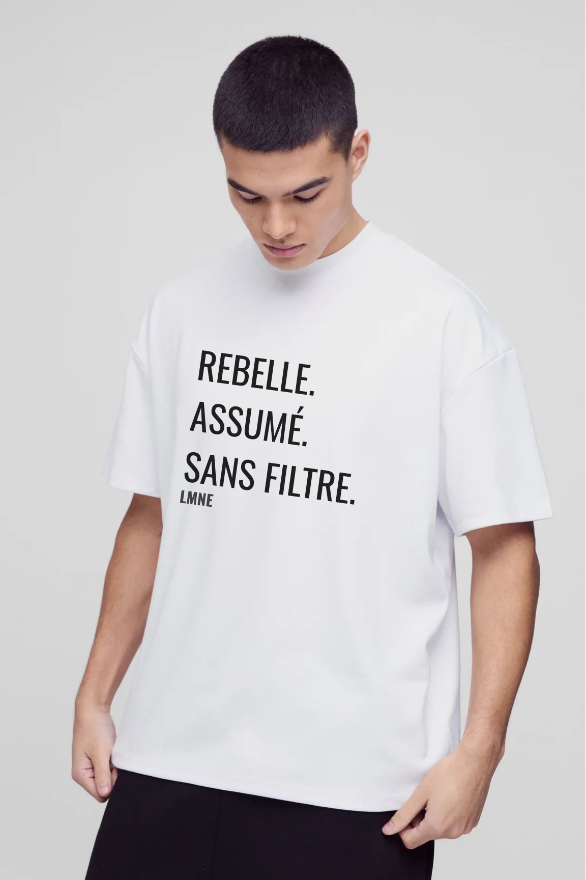 T-shirt Rebelle. Assumé. Sans filtre.